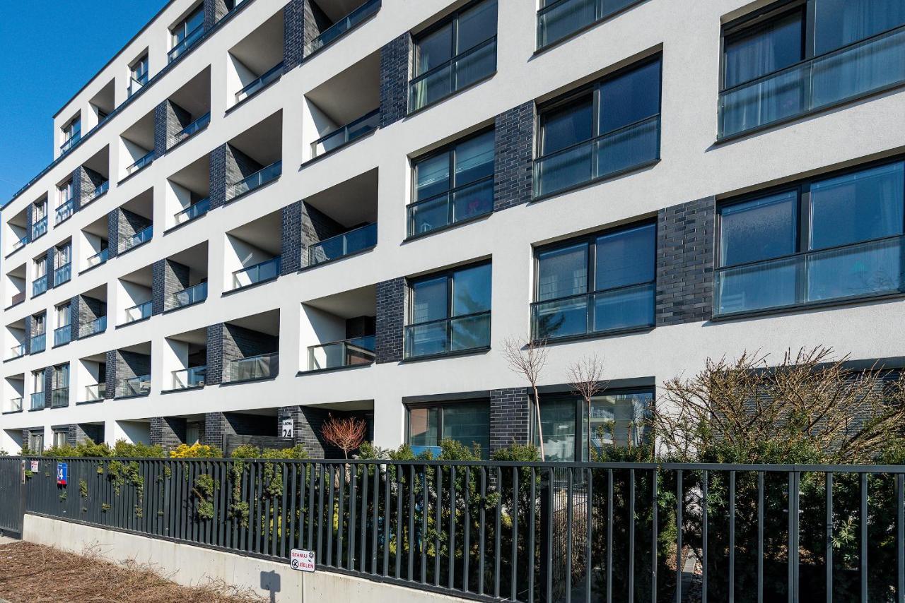 P&O Apartments Aleja Krakowska Варшава Экстерьер фото
