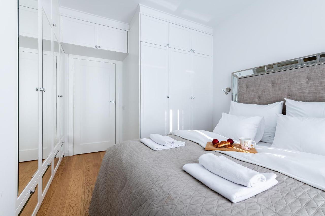 P&O Apartments Aleja Krakowska Варшава Экстерьер фото